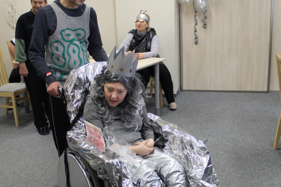 9 – Król i Królowa balu podczas wspólnego tańca.