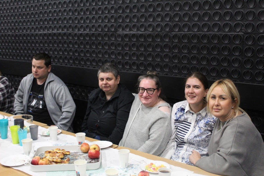 3.Terapeuta oraz uczestnicy ŚDS przy