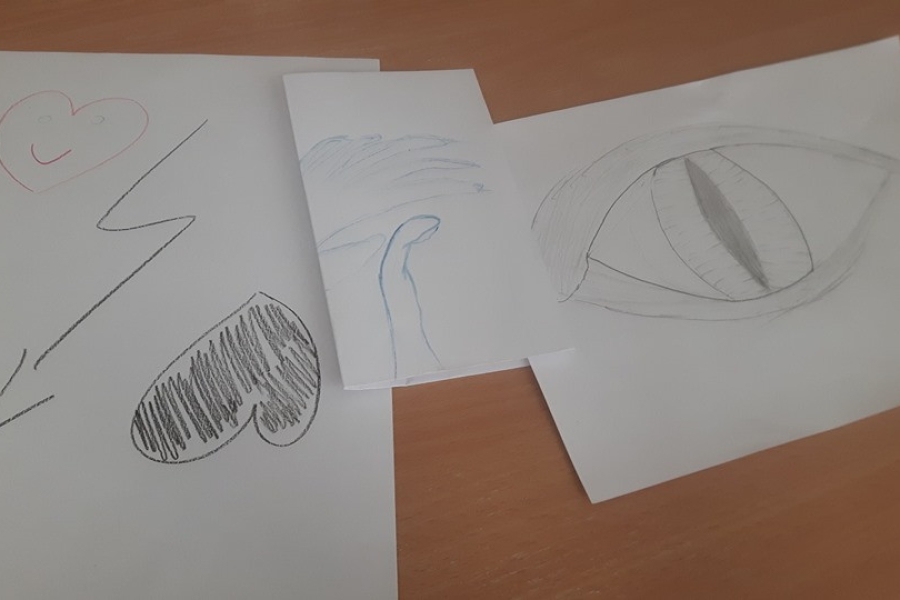 Zdjęcie przedstawiające prace uczestników.