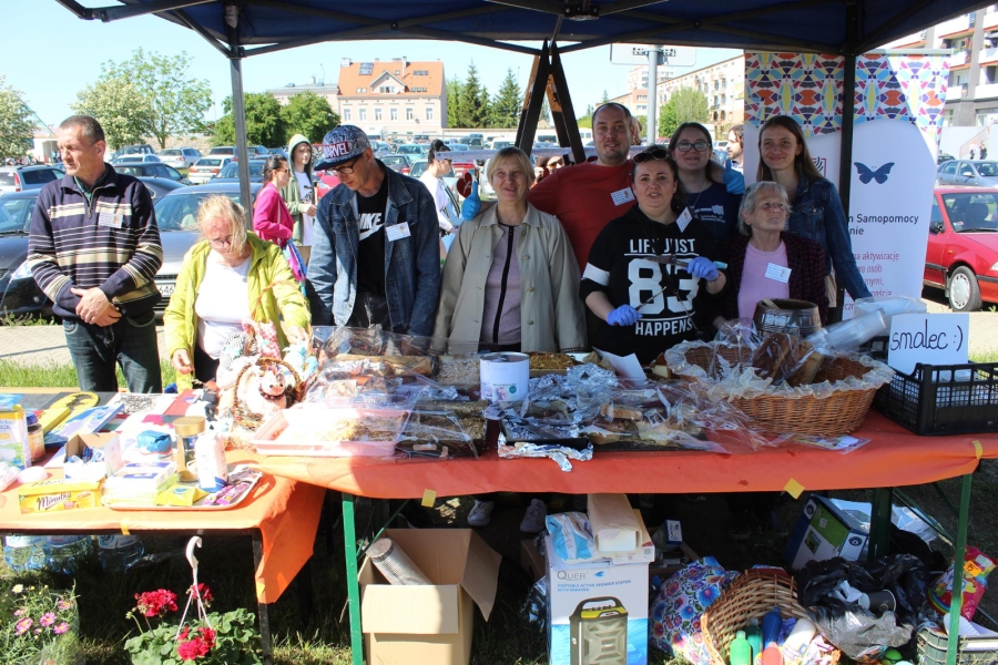 36 Zdjęcie grupowe Uczestników oraz kadry ŚDS w Gryfinie
